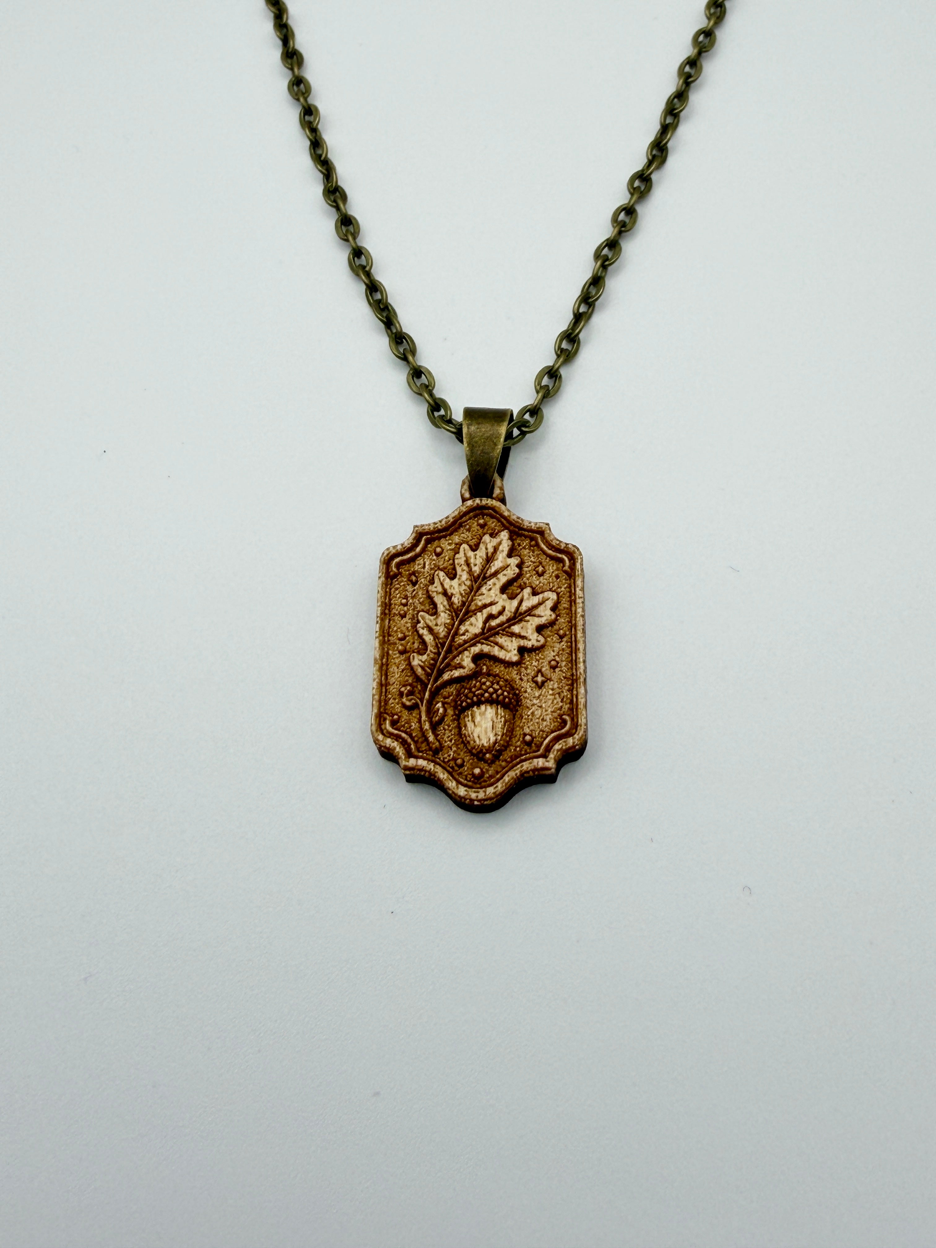Oak & Acorn Pendant - Legacy, Growth and Potential
