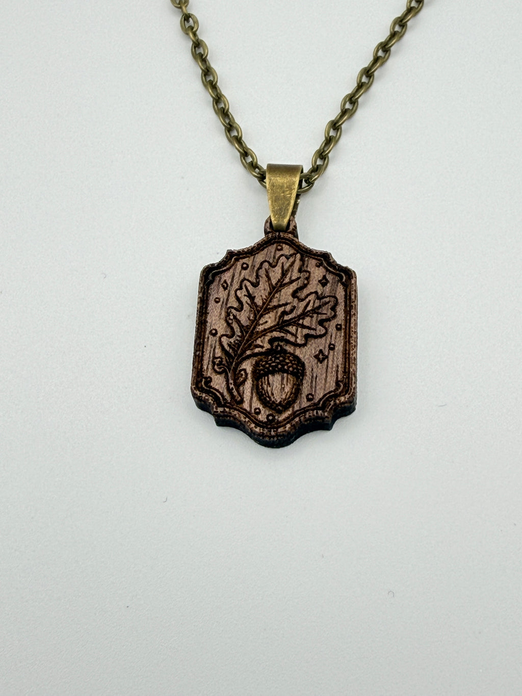 Oak & Acorn Pendant - Legacy, Growth and Potential