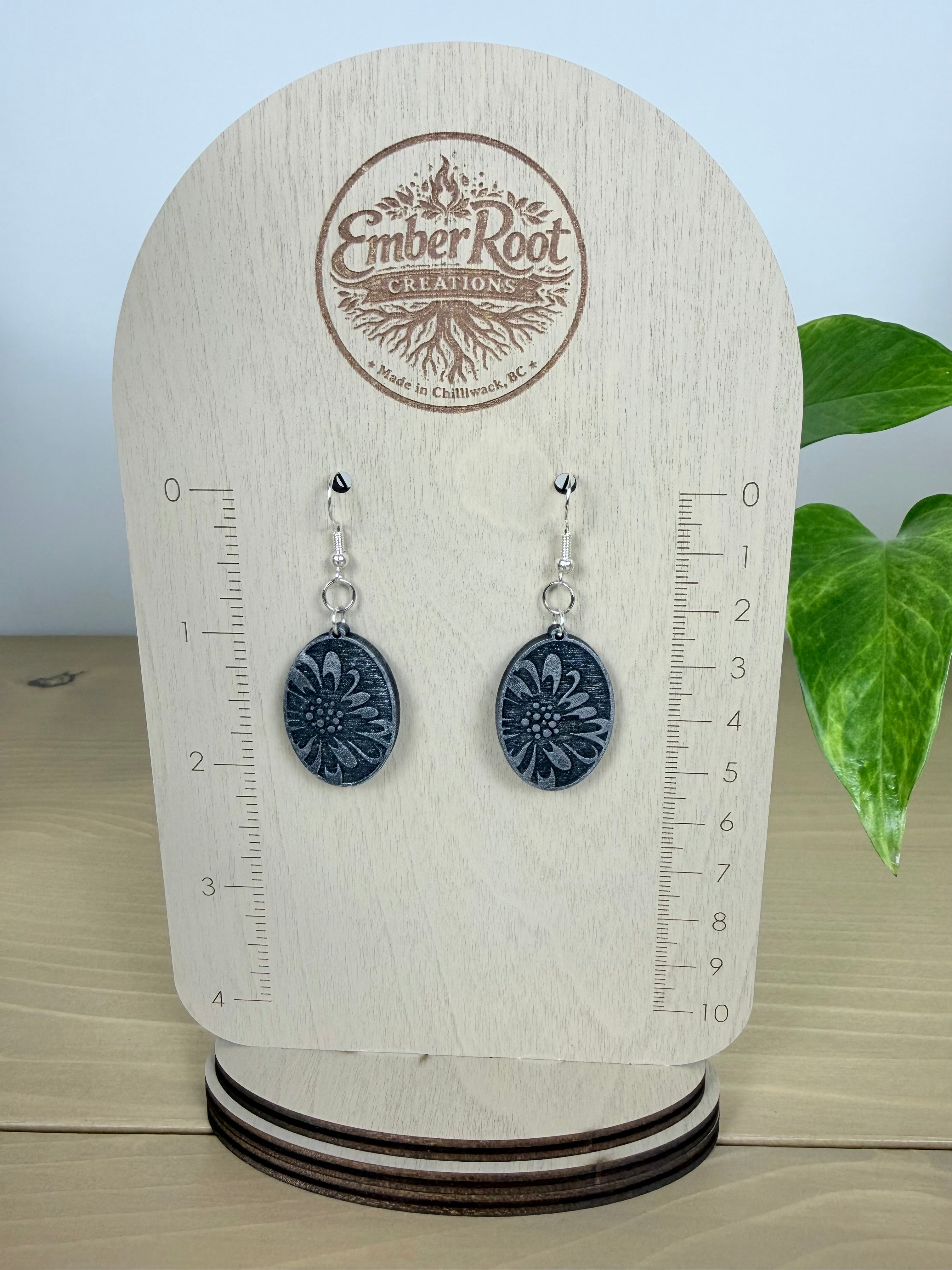 Botanical Oval Wood Earring - Metallic Finish