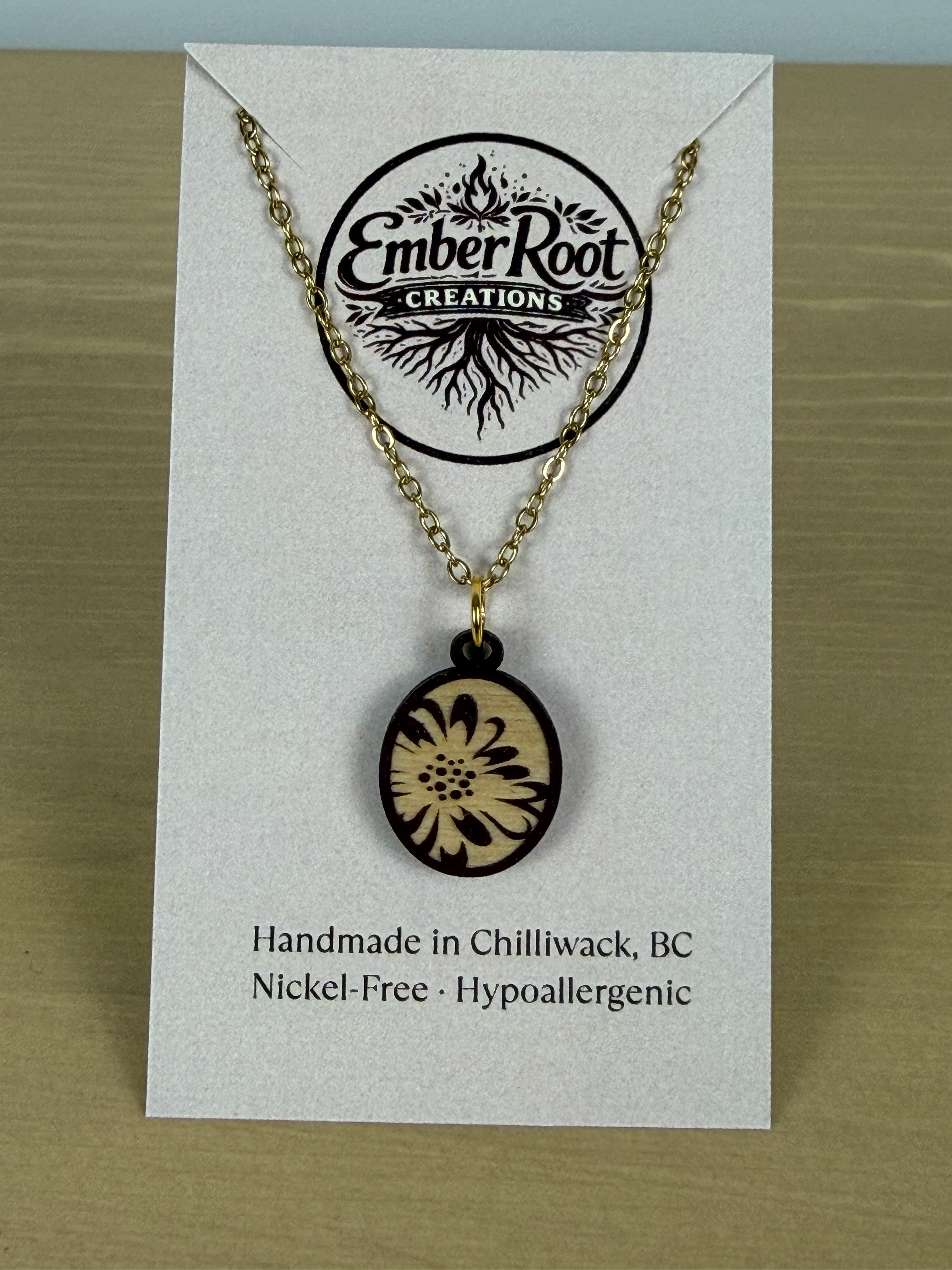 🌿 Everyday Essentials Pendant Necklace
