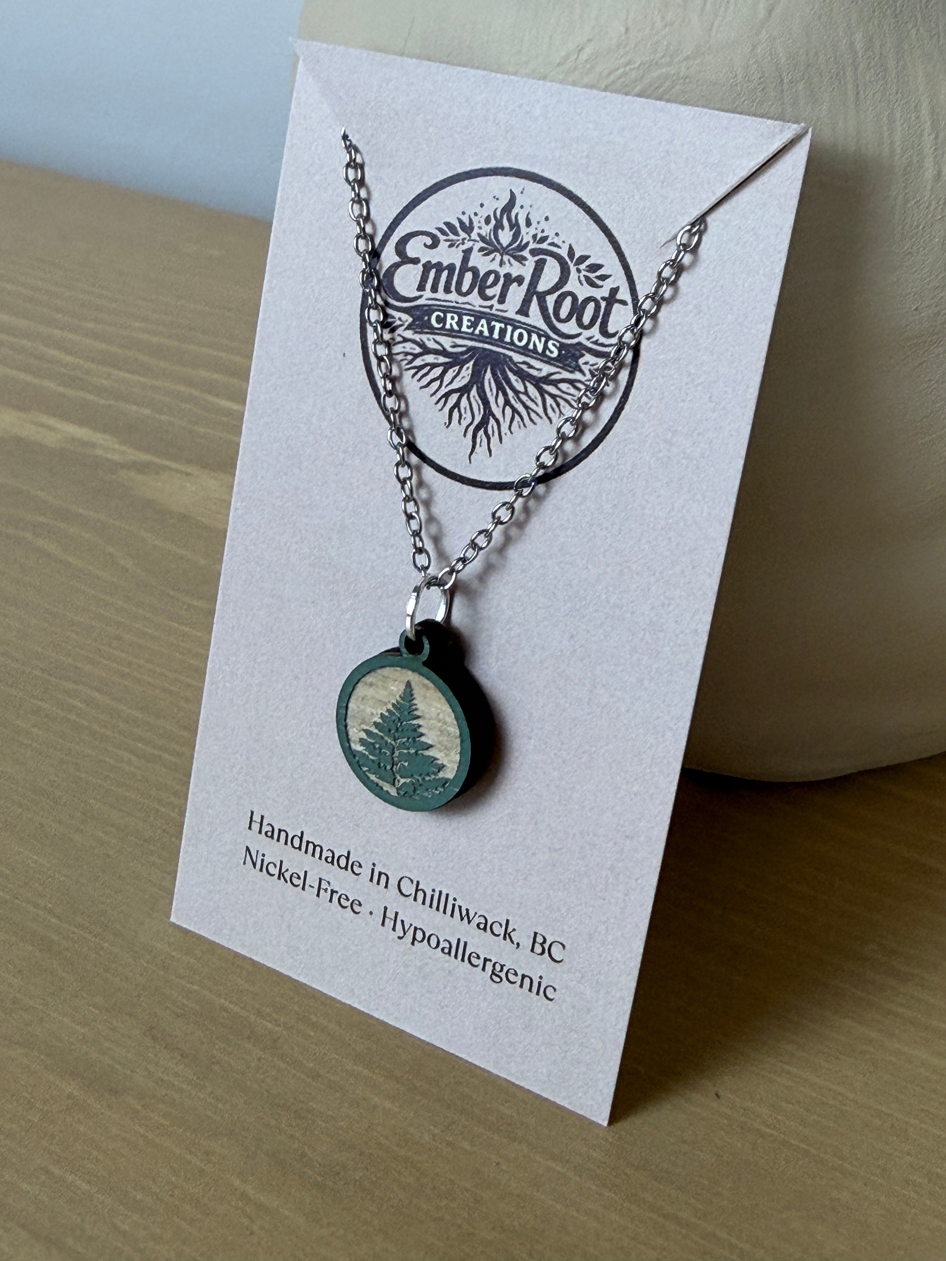 🌿 Everyday Essentials Pendant Necklace