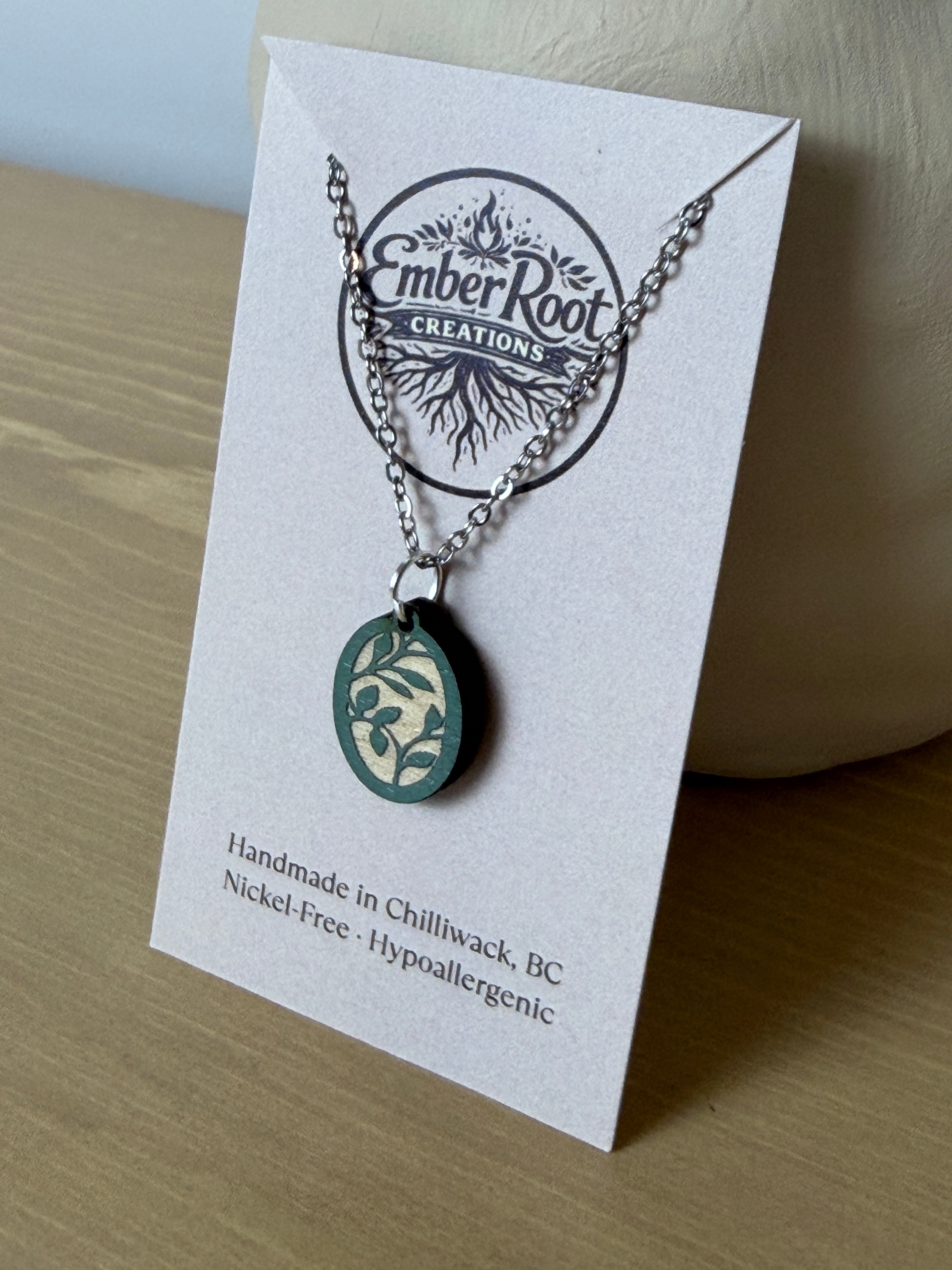 🌿 Everyday Essentials Pendant Necklace