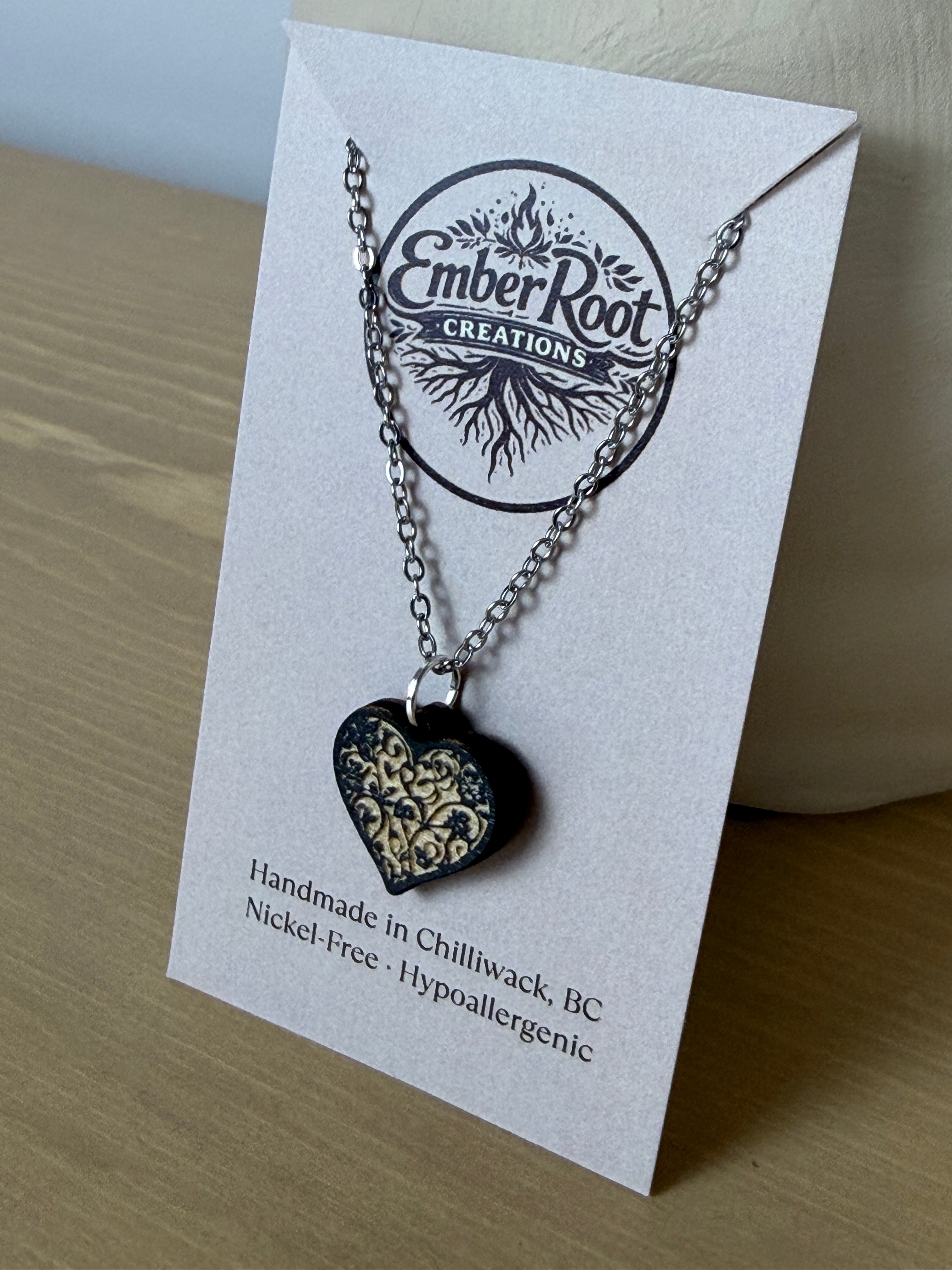 🌿 Everyday Essentials Pendant Necklace