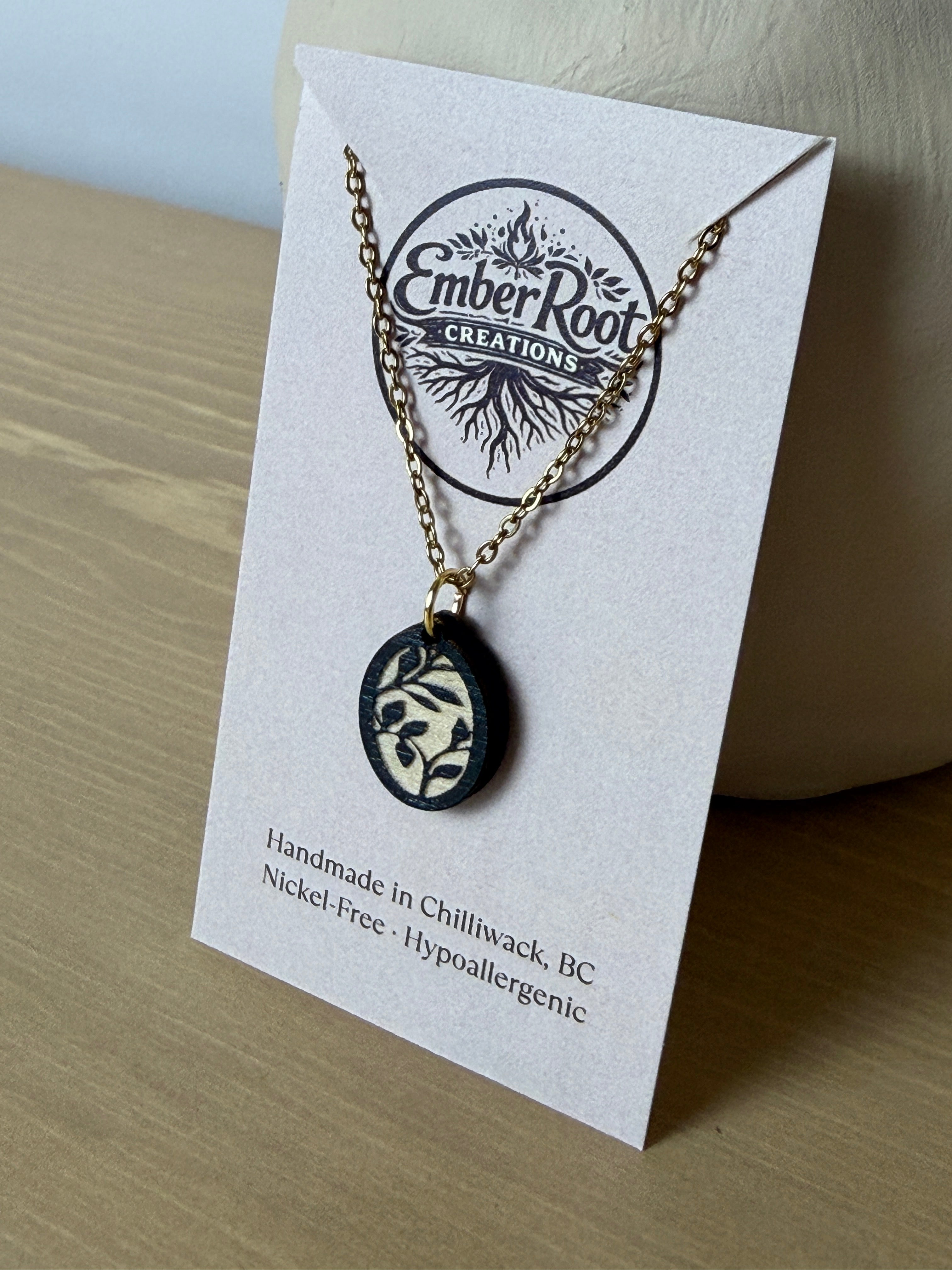 🌿 Everyday Essentials Pendant Necklace