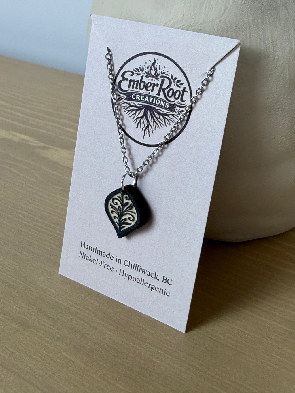 🌿 Everyday Essentials Pendant Necklace