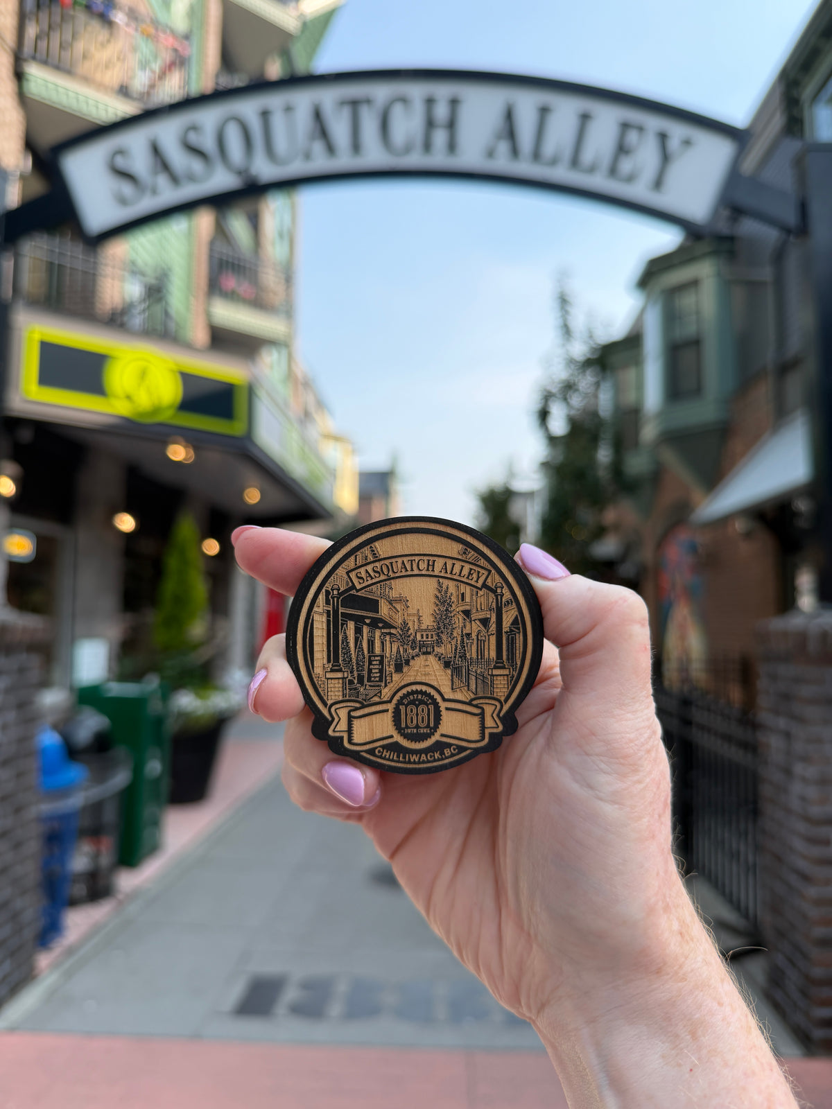 District 1881 Keepsake Magnet - Chilliwack, BC

(Variants: Sasquatch Alley, Woolly Dog Alley, Thunderbird Lane)