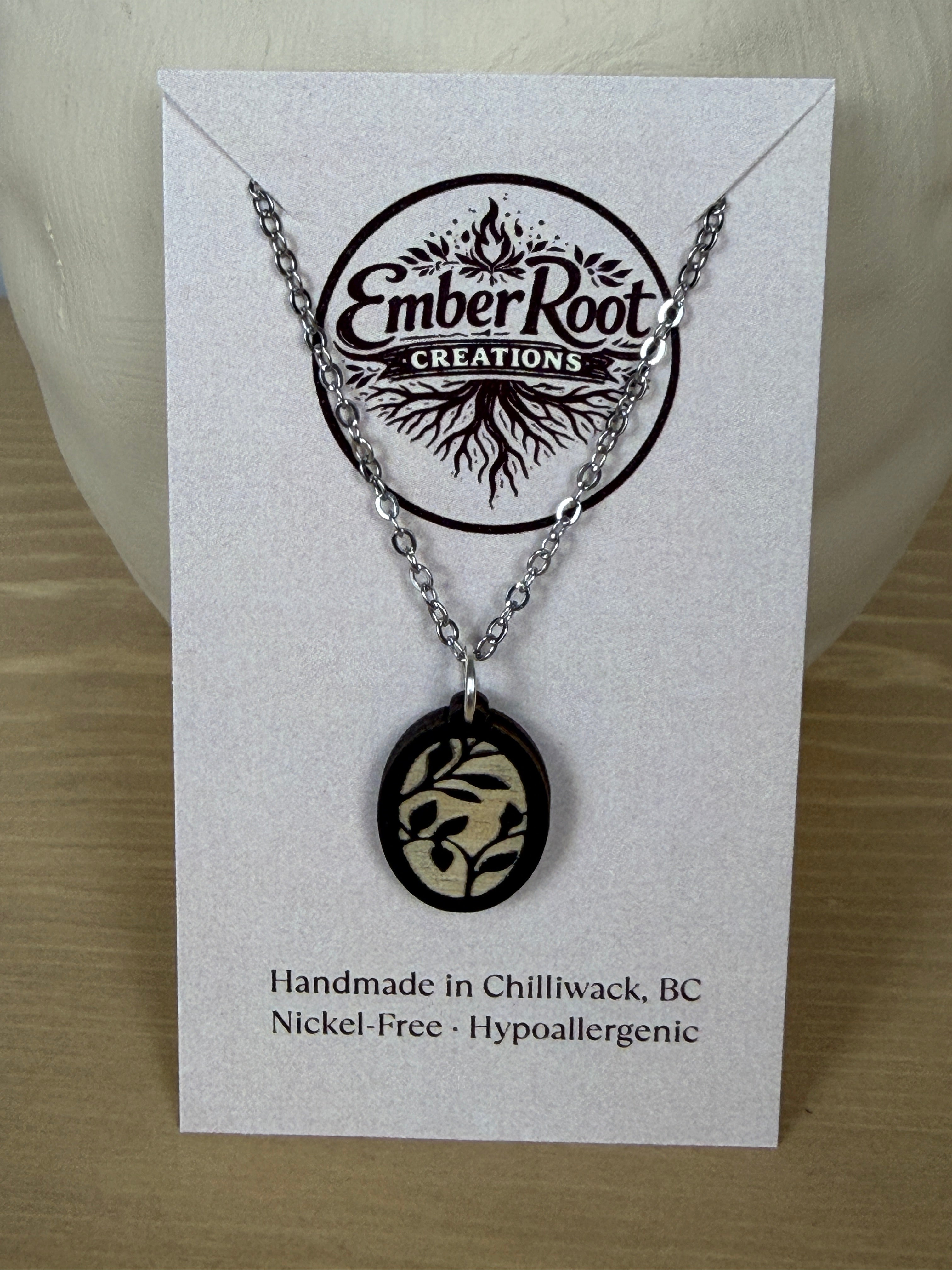 🌿 Everyday Essentials Pendant Necklace