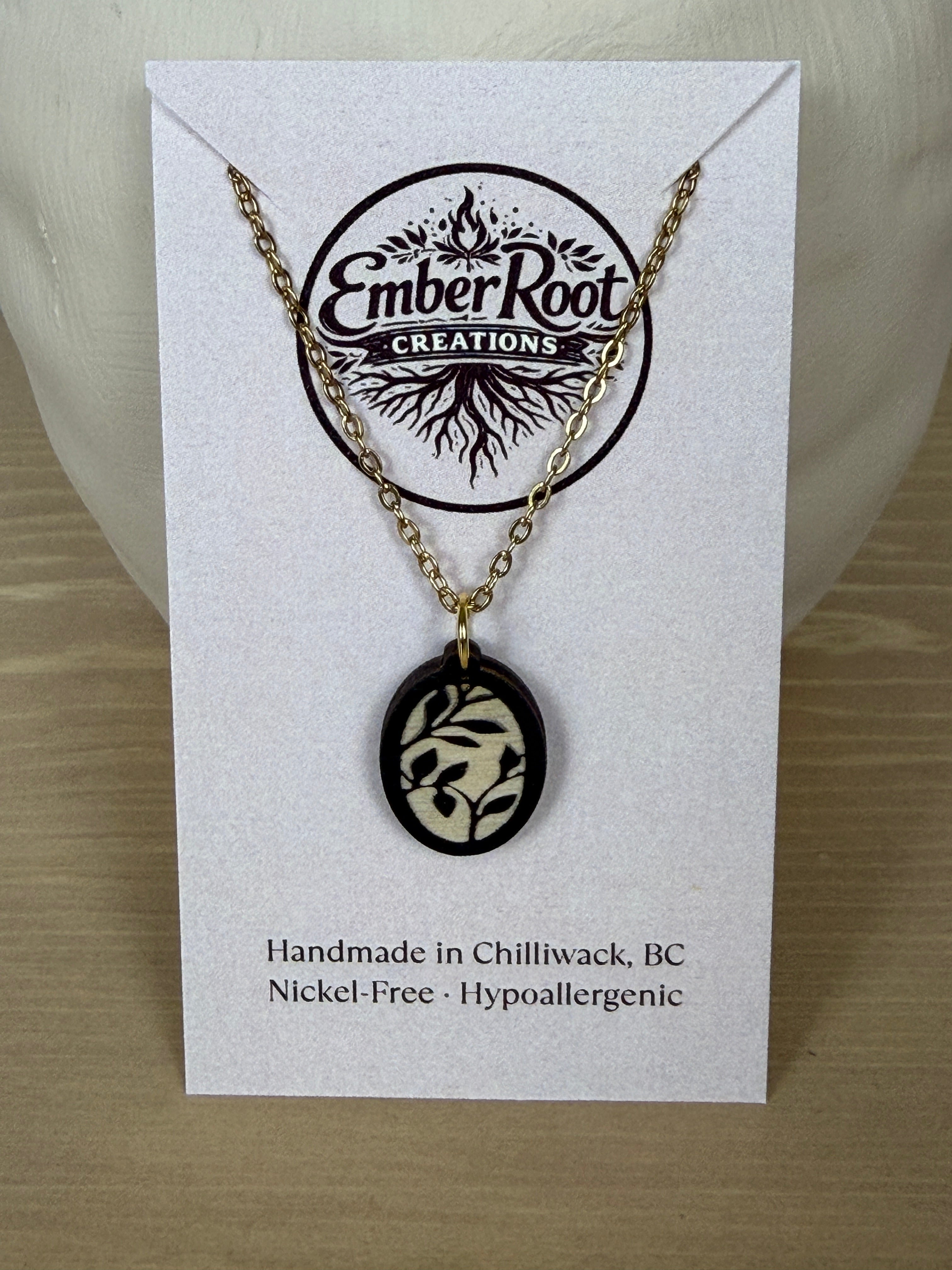 🌿 Everyday Essentials Pendant Necklace